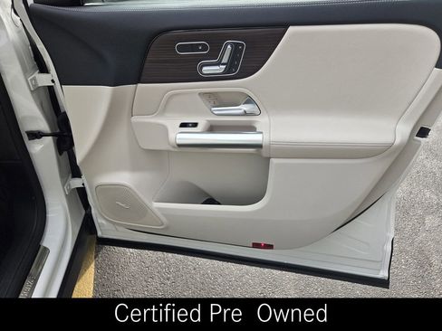 Certified 2026 Mercedes-Benz GLA 250 4MATIC image 34