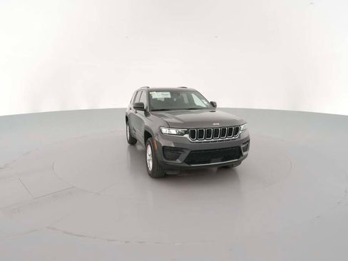 New 2025 Jeep Grand Cherokee Laredo X image 17