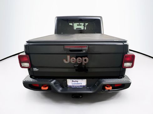 Used 2023 Jeep Gladiator Mojave w/ Cold Weather Group AWD/4WD image 6