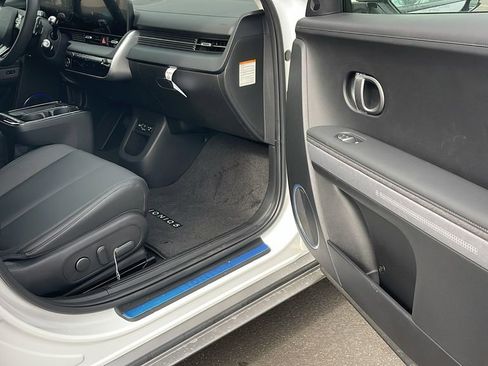 New 2026 Hyundai Ioniq 5 Limited image 33