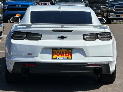 Used 2022 Chevrolet Camaro SS RWD image 5
