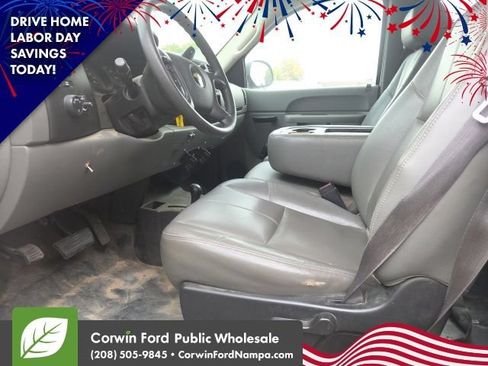 Used 2010 Chevrolet Silverado 1500 W/T AWD/4WD image 11