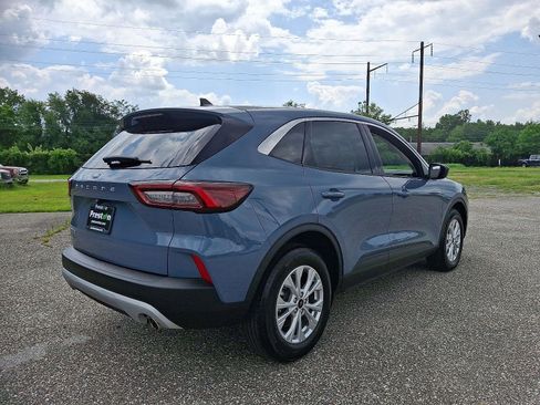 Used 2024 Ford Escape Active image 4