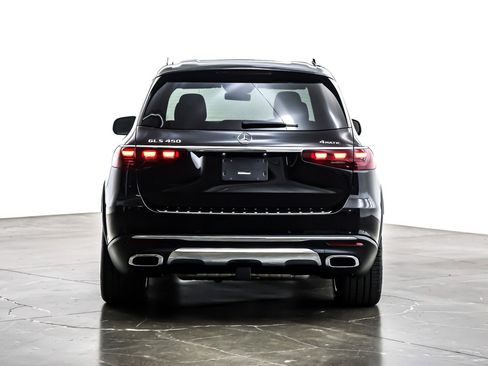 Certified 2025 Mercedes-Benz GLS 450 GLS 450 4MATIC SUV image 5