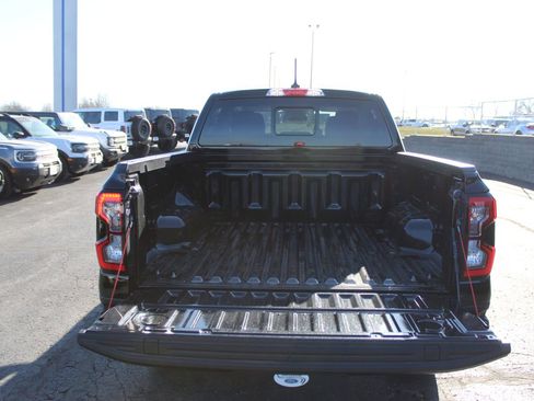 New 2025 Ford Ranger XLT AWD/4WD image 17