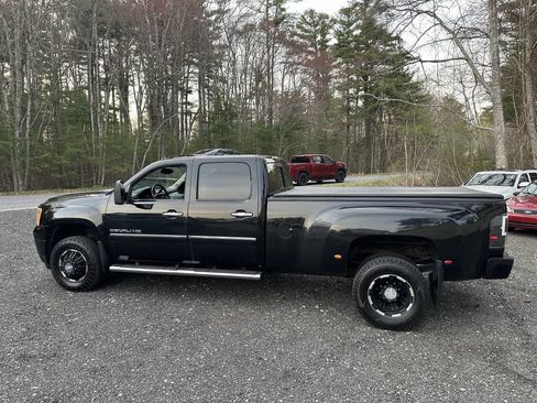Used 2013 GMC Sierra 3500 Denali image 4