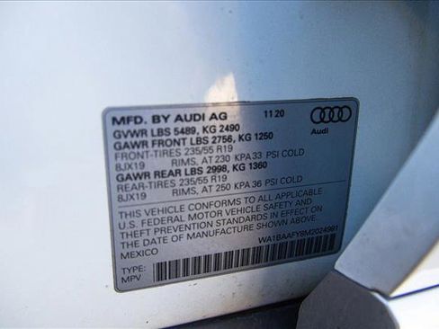 Used 2021 Audi Q5 Premium Plus image 28