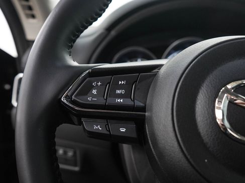 Used 2025 MAZDA CX-5 AWD 2.5 S w/ Preferred Package image 26