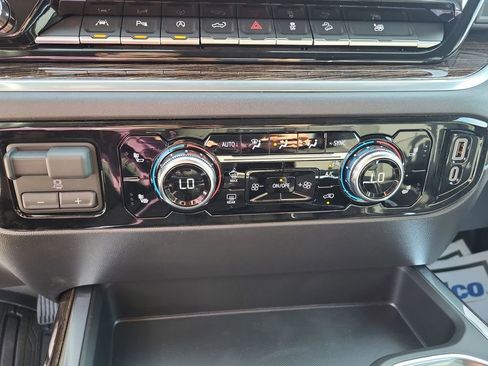 New 2026 GMC Sierra 1500 Elevation w/ Elevation Premium Package image 17