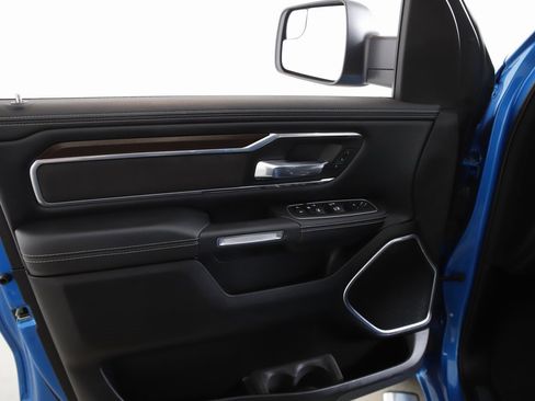 Used 2022 RAM 1500 Laramie image 12