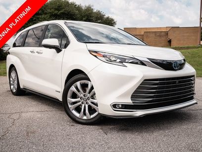 Used 2021 Toyota Sienna Platinum