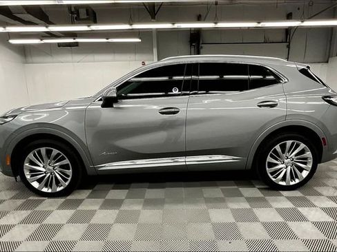 Used 2024 Buick Envision Avenir AWD/4WD image 14