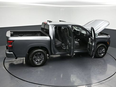New 2026 Nissan Frontier SV w/ Tow Package AWD/4WD image 31