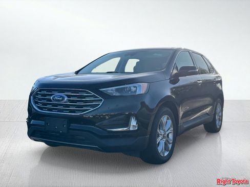 Used 2023 Ford Edge Titanium AWD/4WD image 2