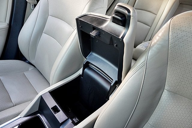 Used 2015 Honda Accord EX-L image 42