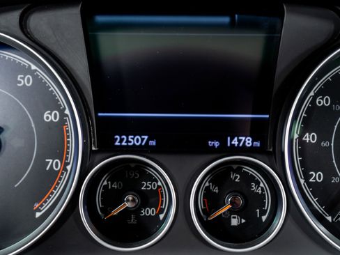 Used 2014 Bentley Continental GT image 40