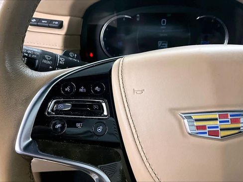 Used 2019 Cadillac Escalade Platinum image 23