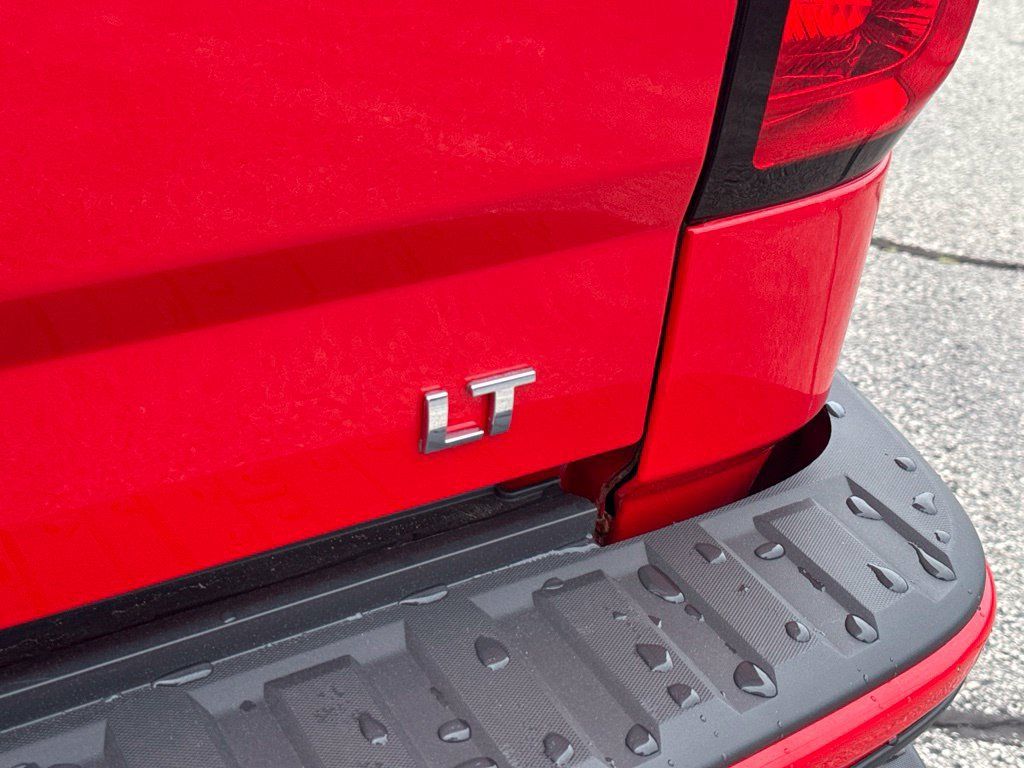 Certified 2016 Chevrolet Silverado 1500 LT w/ All Star Edition AWD/4WD image 6