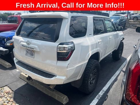 Used 2019 Toyota 4Runner SR5 Premium AWD/4WD image 22