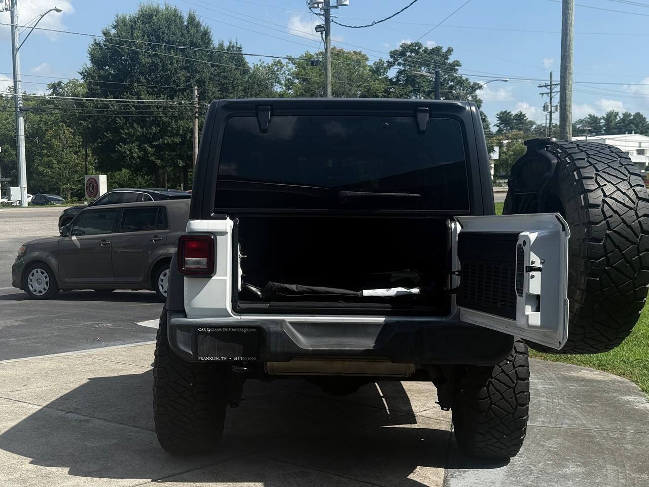 Used 2019 Jeep Wrangler Unlimited Sport S AWD/4WD image 6