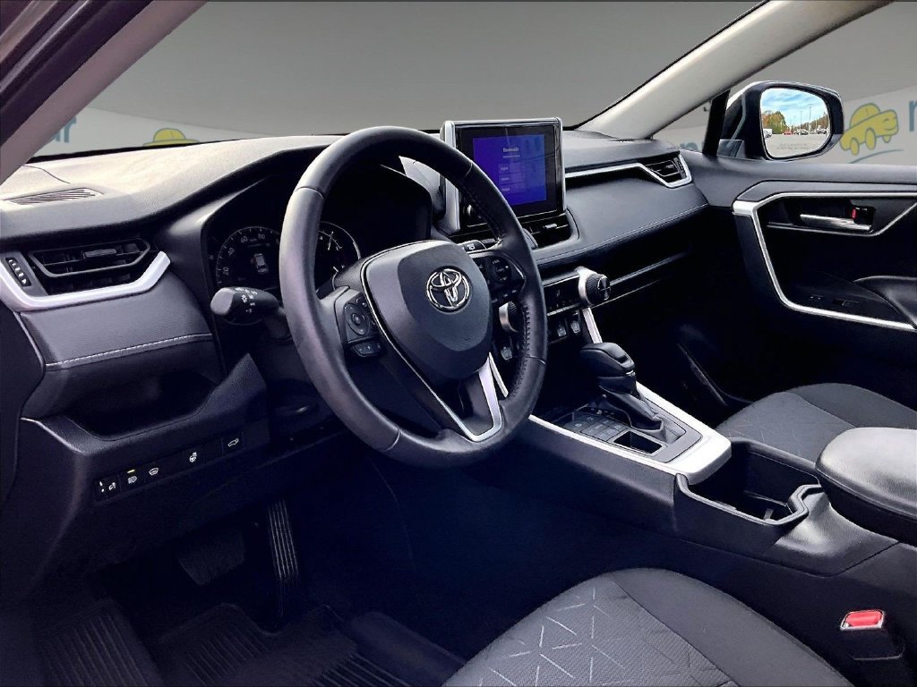Used 2023 Toyota RAV4 XLE w/ Convenience Package AWD/4WD image 8