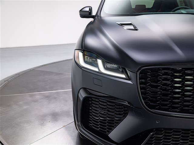 New 2026 Jaguar F-PACE SVR 575 Edition AWD/4WD image 11