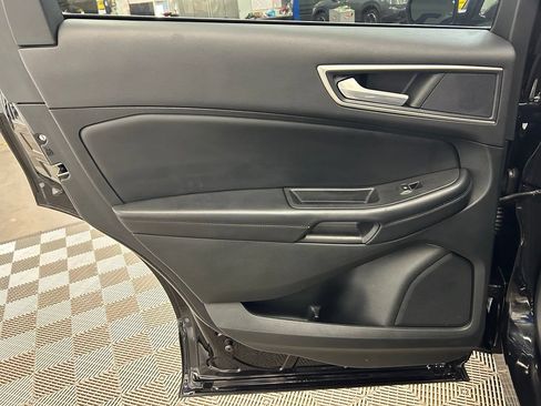 Used 2023 Ford Edge SEL AWD/4WD image 15
