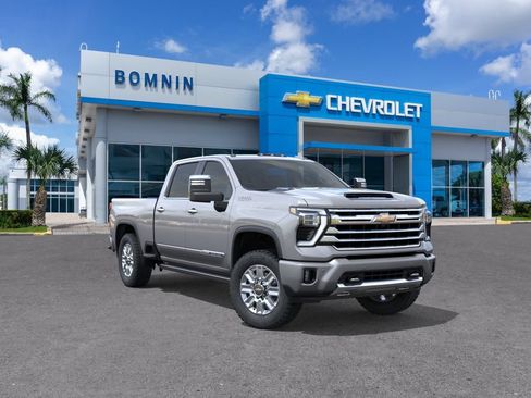 New 2026 Chevrolet Silverado 2500 High Country w/ High Country Premium Package AWD/4WD image 2
