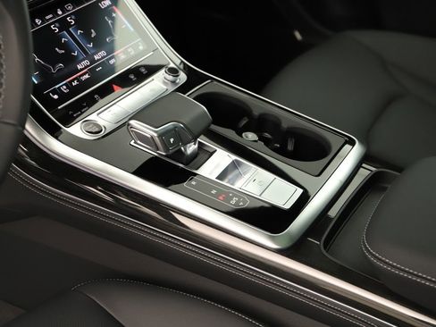 New 2026 Audi Q8 Premium Plus image 17