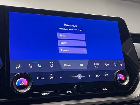 Certified 2025 Lexus TX 500h AWD image 19
