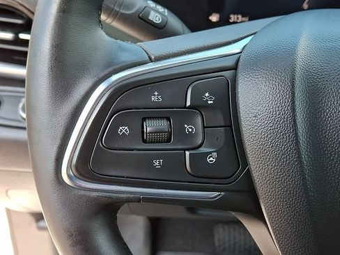Used 2024 Buick Envista Sport Touring w/ Convenience I Package FWD image 21