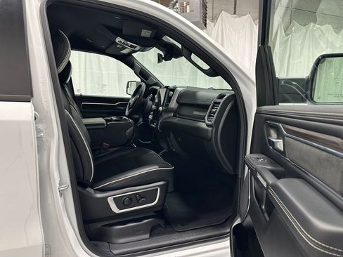 Used 2025 RAM 1500 Laramie image 60