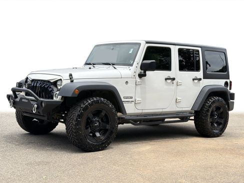 Used 2017 Jeep Wrangler Unlimited Sport w/ Quick Order Package 24S AWD/4WD image 14
