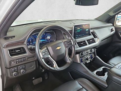 Certified 2024 Chevrolet Suburban LT AWD/4WD image 10
