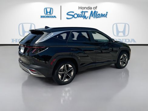 Used 2025 Hyundai Tucson SEL FWD image 7