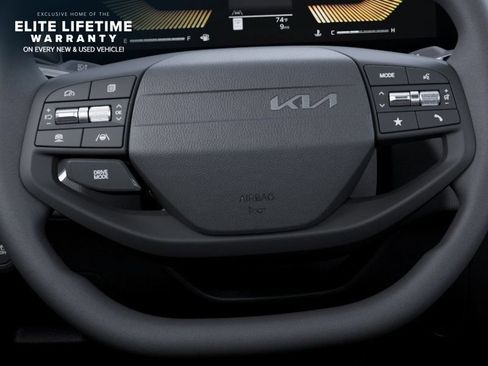 New 2026 Kia K4 FWD image 23