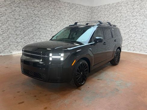 Certified 2025 Hyundai Santa Fe Calligraphy image 5