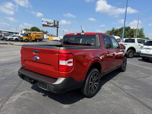 Used 2023 Ford Maverick Lariat w/ Lariat Luxury Package FWD image 7