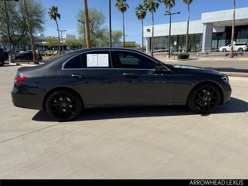 Used 2022 Mercedes-Benz E 350 Sedan image 8