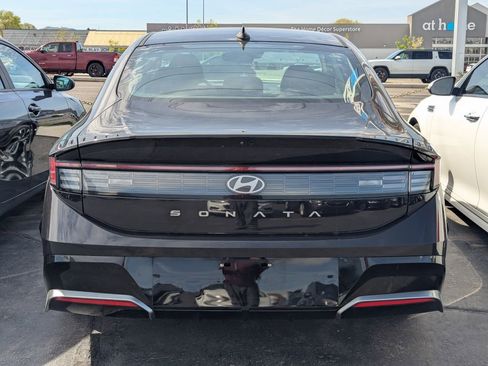 Used 2024 Hyundai Sonata SEL FWD image 4