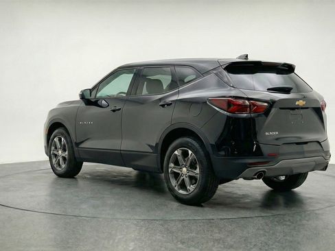 Used 2025 Chevrolet Blazer LT image 6
