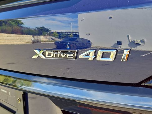 Used 2026 BMW X7 xDrive40i w/ M Sport Package image 16