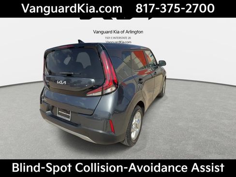 Certified 2024 Kia Soul LX w/ Option Group 015 FWD image 9