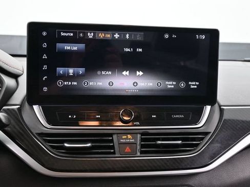 Used 2023 Nissan Altima 2.5 SR w/ SR Premium Package FWD image 24