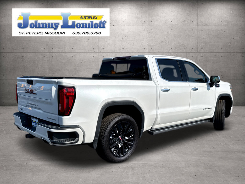 Used 2021 GMC Sierra 1500 Denali w/ Denali Ultimate Package AWD/4WD image 2