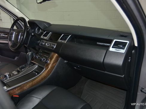 Used 2011 Land Rover Range Rover Sport HSE image 12