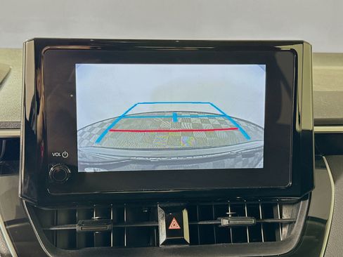Certified 2024 Toyota Corolla LE FWD image 15