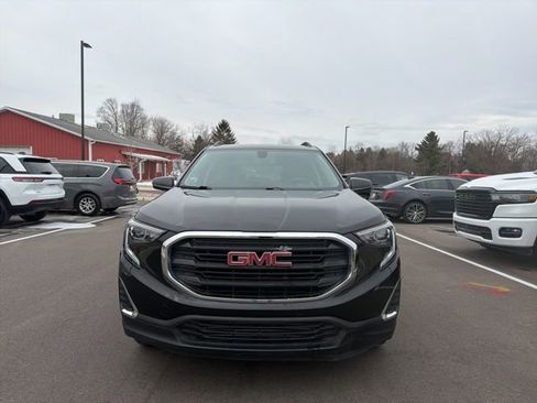 Used 2018 GMC Terrain SLE w/ Driver Convenience Package image 10