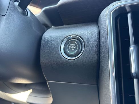 Used 2024 GMC Acadia Denali w/ LPO, Floor Liner Package AWD/4WD image 22