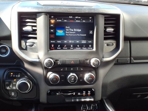 Used 2021 RAM 1500 Big Horn AWD/4WD image 12